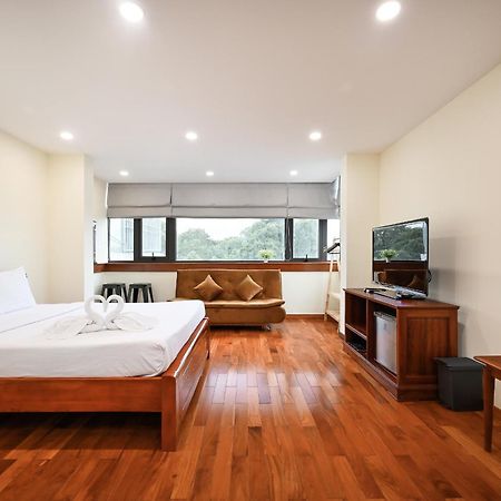 Red Sun Airport Saigon Hotel ホーチミン市 エクステリア 写真