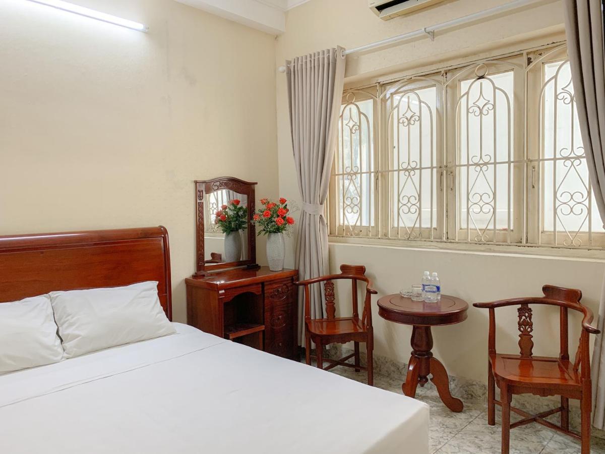 Red Sun Airport Saigon Hotel ホーチミン市 エクステリア 写真