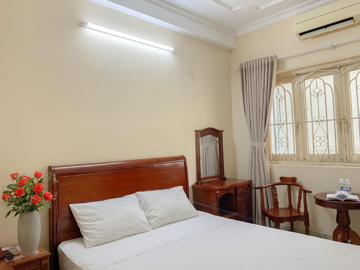 Red Sun Airport Saigon Hotel ホーチミン市 エクステリア 写真