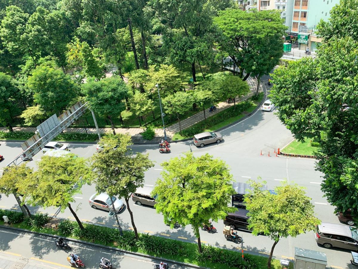 Red Sun Airport Saigon Hotel ホーチミン市 エクステリア 写真