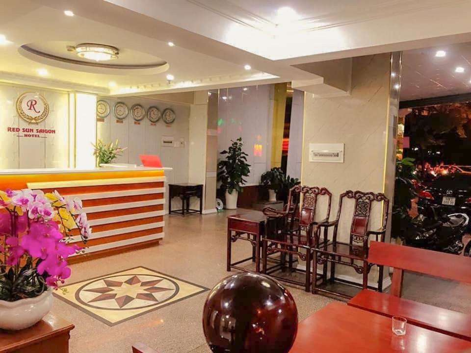 Red Sun Airport Saigon Hotel ホーチミン市 エクステリア 写真