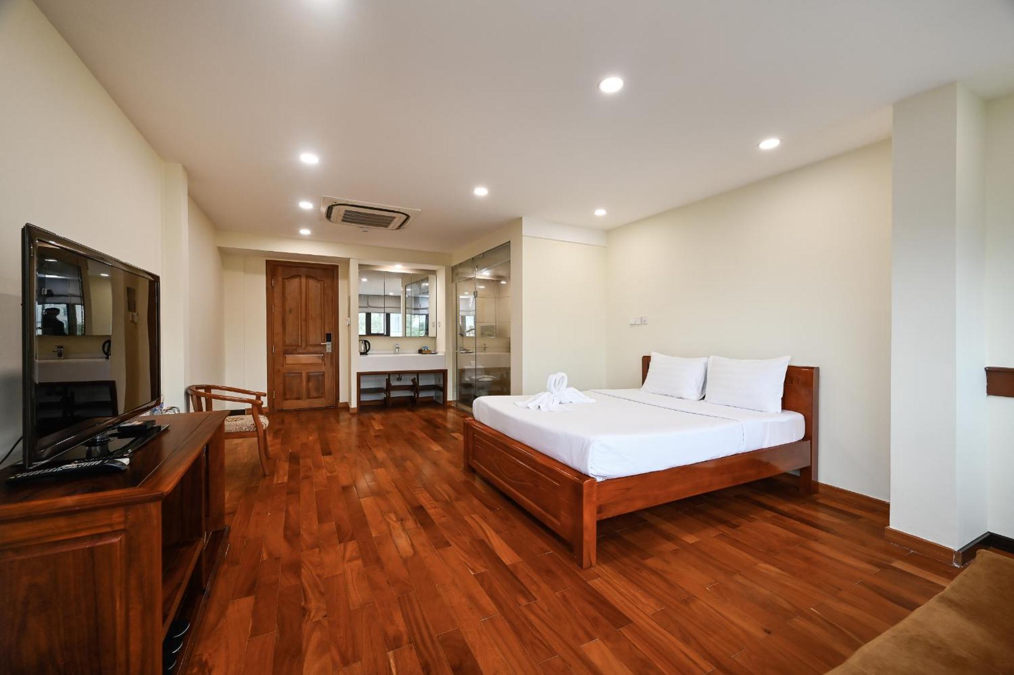 Red Sun Airport Saigon Hotel ホーチミン市 エクステリア 写真