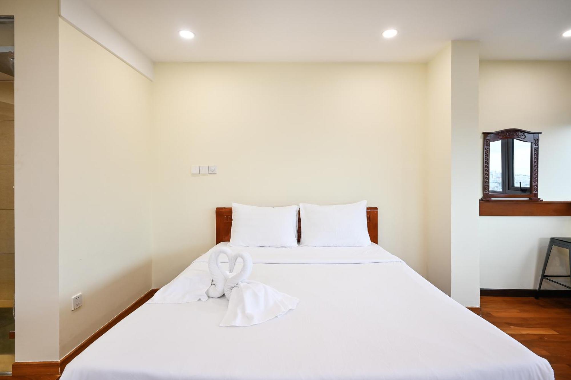 Red Sun Airport Saigon Hotel ホーチミン市 エクステリア 写真